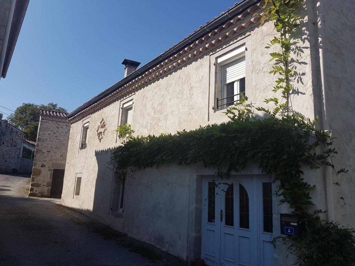 gite a la campagne Noailhac  Extérieur photo