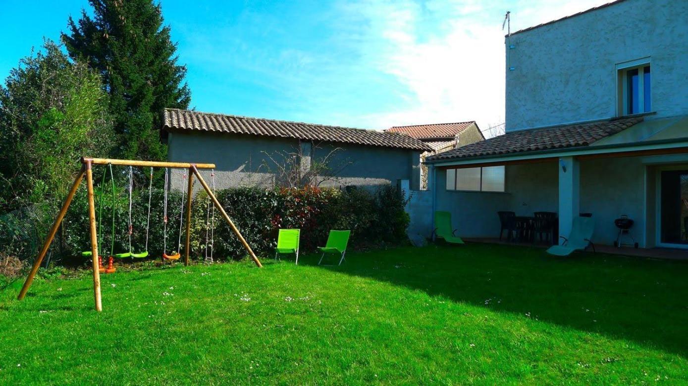 gite a la campagne Noailhac  Extérieur photo